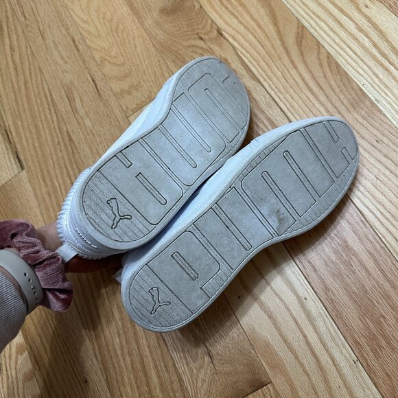 Puma Sneakers with platform heel- Size 9 Womens - White - Picture 5 of 8